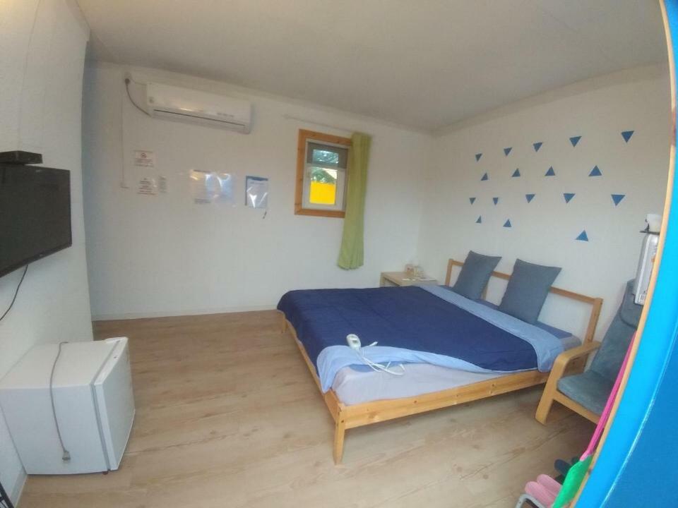 Jeju 2Jj Hotel Seogwipo Bagian luar foto