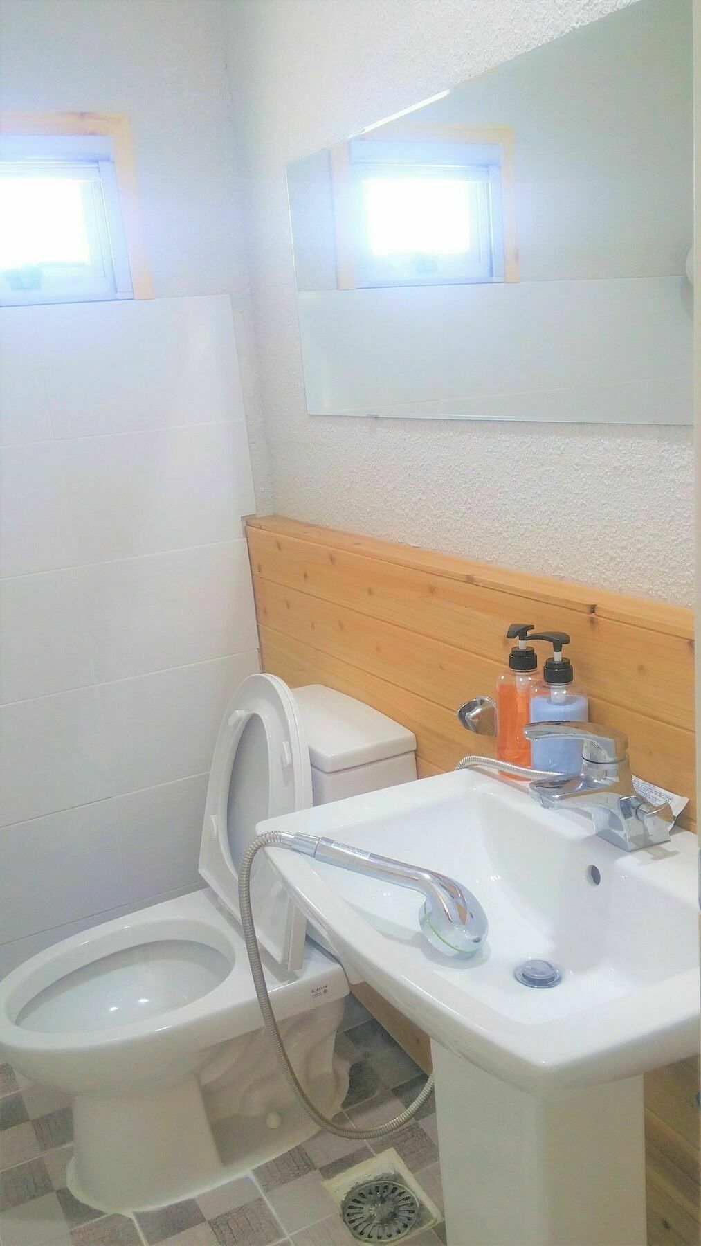 Jeju 2Jj Hotel Seogwipo Bagian luar foto