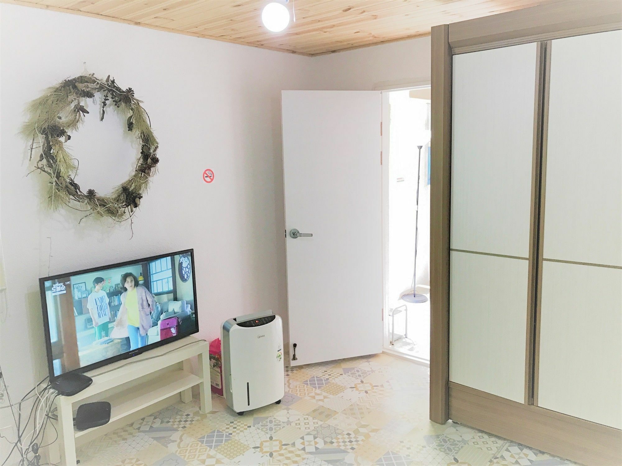 Jeju 2Jj Hotel Seogwipo Bagian luar foto